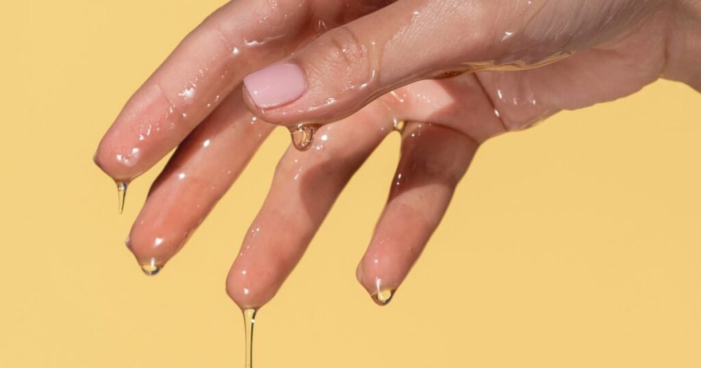 hand dipping of lubricant